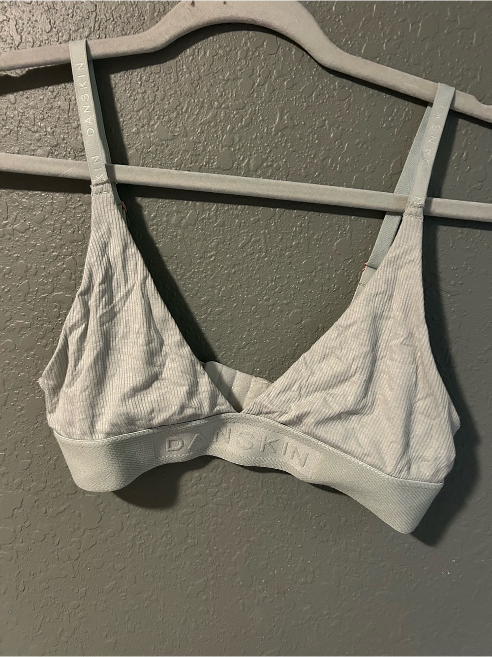 Danskin light gray green ribbed sports bra in a S